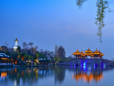 人臉測溫江蘇揚(yáng)州人臉閘機(jī)門禁系統(tǒng) 哪家好？價格怎么樣？代理招商，生產(chǎn)廠家，價格，哪家好，多少錢，品牌，報價，廠家，哪個公司好